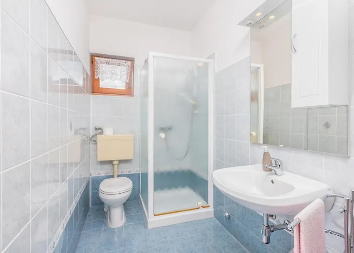 Apartment Lovely In With Wifi *